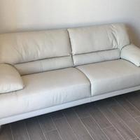 Divano tre posti Divani e Divani in pelle