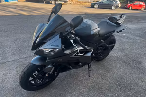 Yamaha R6