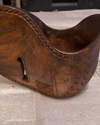 Tazza antica da cintura in legno scolpito a mano