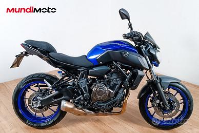 YAMAHA MT 07 - 2019