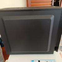 case pc cooler master  vuoto con una ventola 