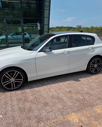 Bmw 116 '18 Sport valutiamo usato/