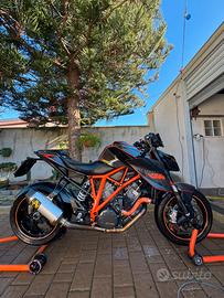 Ktm 1290 superduke r 1.0