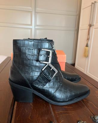 Stivaletti con fibbie, stile camperos, 38