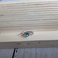 Anello in argento gemma azzurra