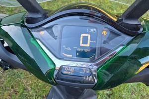 honda sh 125 sport  vetro