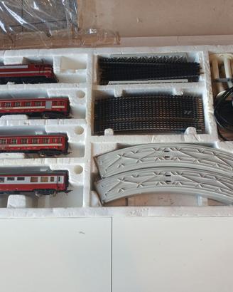 Trenino rosso " Le Capitole" con circuito