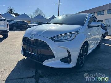 Toyota Yaris 1.5h 130 Lounge