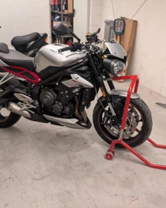 Triumph street triple 765r 2019 INCIDENTATA