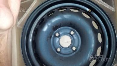 1 cerchio in acciaio Aygo Toyota 15" nuovo