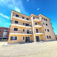 2 LOCALI A FIANO ROMANO