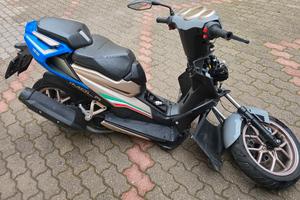 Imola 125 incidentato 