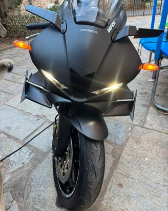 Cbr600rr 2024 luglio、