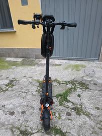 Monopattino elettrico Kukirin