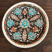 Piatti in ceramica lavorati a mano