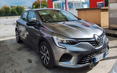 RENAULT CLIO - SERIE 5