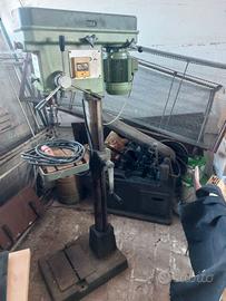 Trapano a colonna SERRMAC RAG 25/l 380V