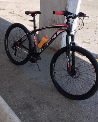 Bicicletta Derek Reset 275