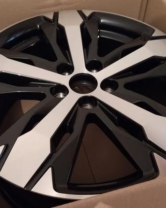 cerchione R18  Pegeout 5008