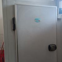 attrezzature negozio 