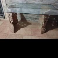 tavolo con piano in vetro 