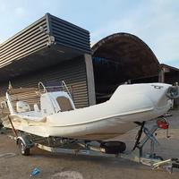 RIMORCHIO PER BARHE O GOMMONI