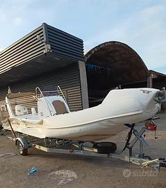 RIMORCHIO PER BARHE O GOMMONI