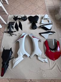 Ricambi r1 2016 in poi