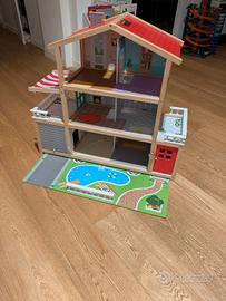 Casa delle bambole HAPE  in legno