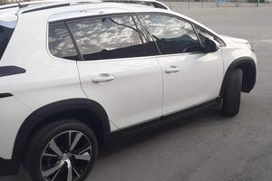Peugeot 2008 1.6 turbodiesel 100 cv