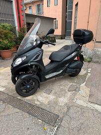 Piaggio MP3 300 hpe sport