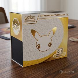 Pokemon Set Allenatore Etb 30th Anniversario ita
