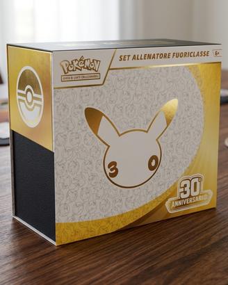 Pokemon Set Allenatore Etb 30th Anniversario ita