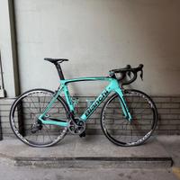 Bici da corsa Bianchi Oltre XR4