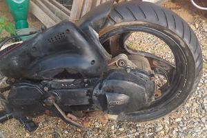 blocco motore piaggio NTT , NRG ,forcella
