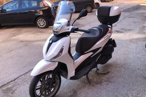 Piaggio Beverly 300 hpe