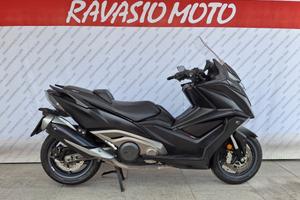 Kymco AK 550