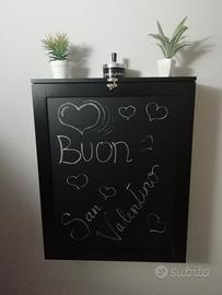 Scrivania Pieghevole  richiudibile a parete