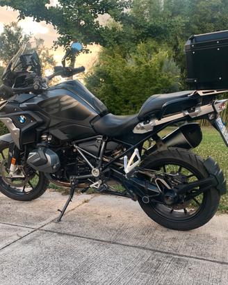 Bmw R 1250 GS triple black
