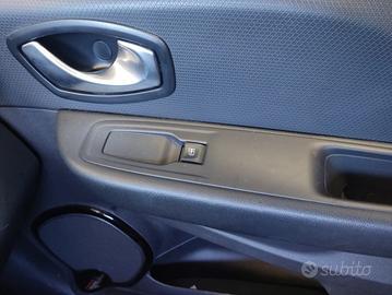 Comando vetri ant dx RENAULT CLIO del 2018