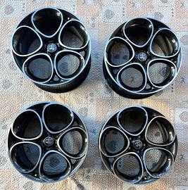 Cerchi in lega 19" Alfa Giulia neri diamantati