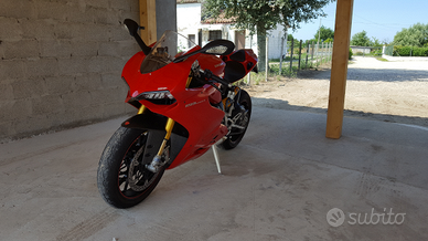 Ducati 1199 s