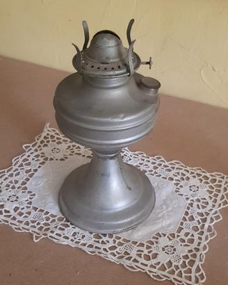 lampada a petrolio