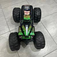 Monster Truck Grave Digger "Bad to the Bone"