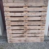 Bancale pallet in legno massiccio pesante