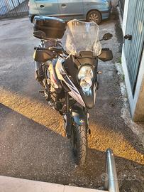 V-Strom 1000