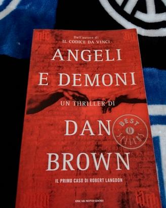 libro dan brown angeli e demoni
