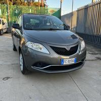 LANCIA Ypsilon 0.9 TwinAir 85 CV 5 porte Metano