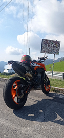 KTM Duke 790