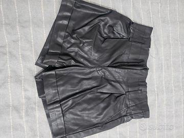 Shorts in ecopelle neri - Taglia 42